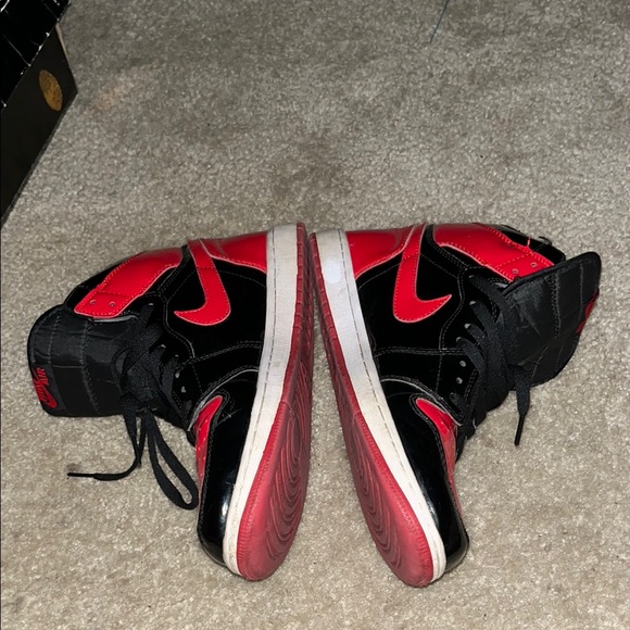 Nike Air Black and Red High-Top Sneakers - Picture 5 of 7